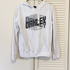 Oakley Pullover
